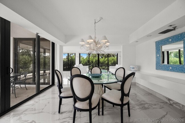 Building Photo - 2580 S Ocean Blvd