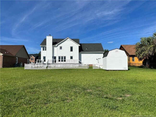 Building Photo - 6521 Ryefield Dr