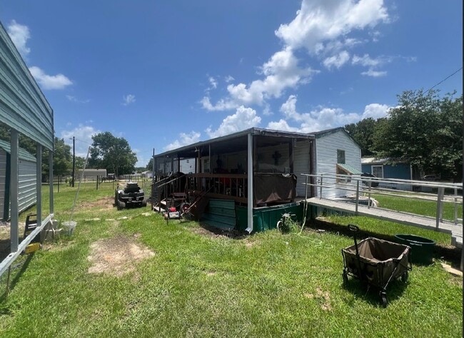 Building Photo - 216 Aztec Way