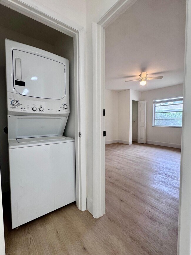 Building Photo - 20834 Sedgewick Dr