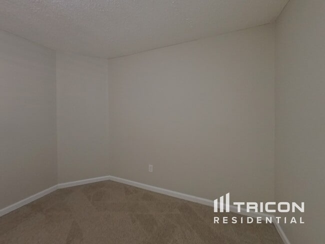 Building Photo - 152 Mayweather Dr
