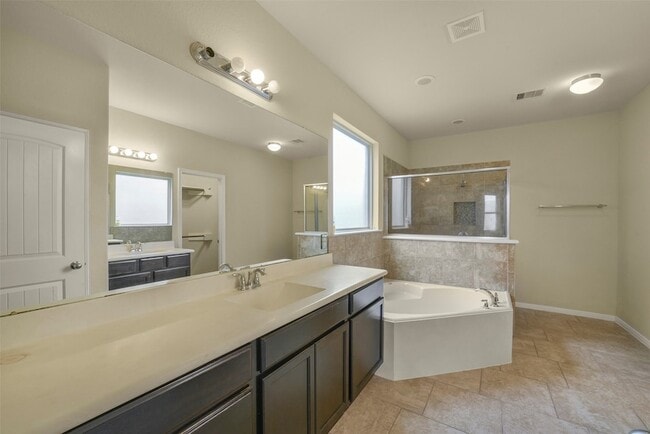 Building Photo - 3511 Brampton Island Dr