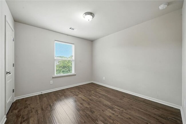 Building Photo - 2408 Chancery Mill Ln