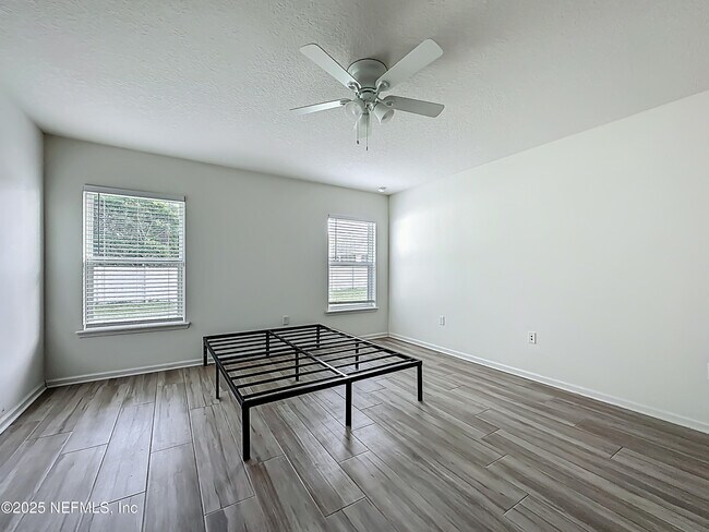 Building Photo - 12292 Orange Grove Dr
