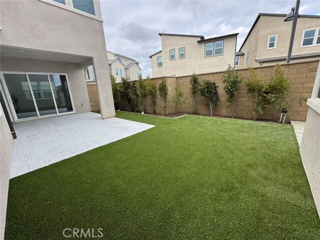 Building Photo - 548 Mulligan