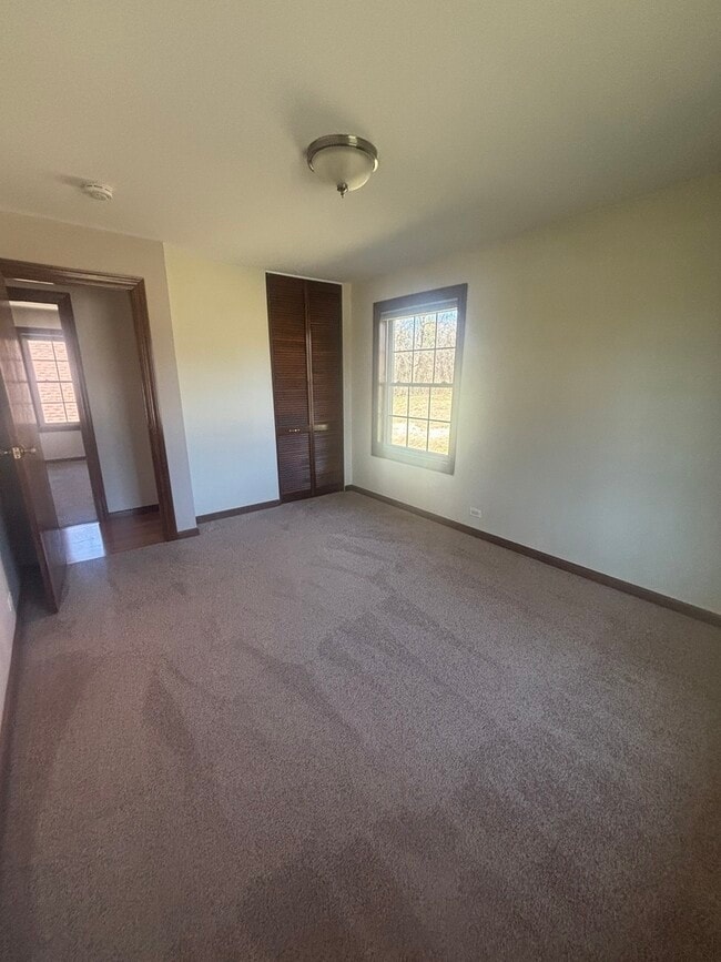 Building Photo - 7718 Butternut Ct