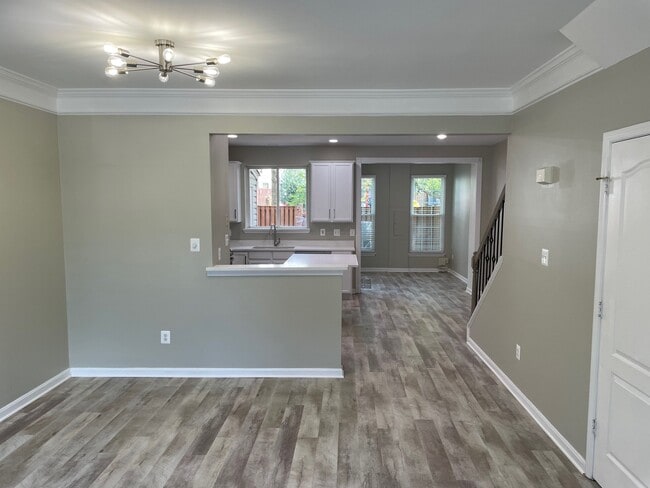 Building Photo - 13113 Park Crescent Cir