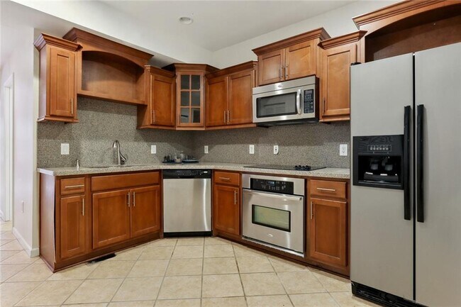 Building Photo - 315 Commons Gate Ct