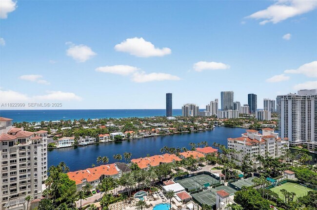 Building Photo - 20155 NE 38th Ct