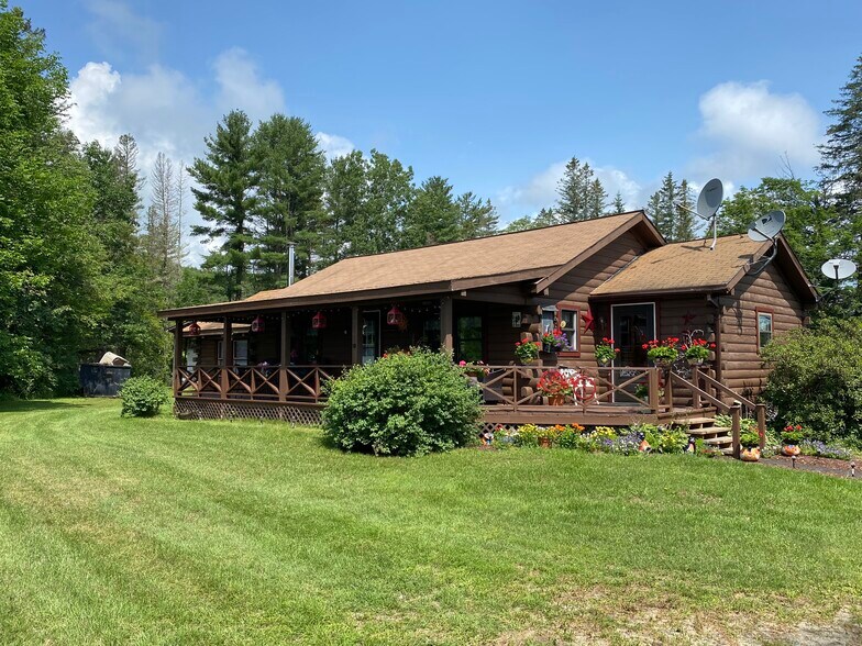 Cozy Log Cabin - 1931 Middlebrook Rd