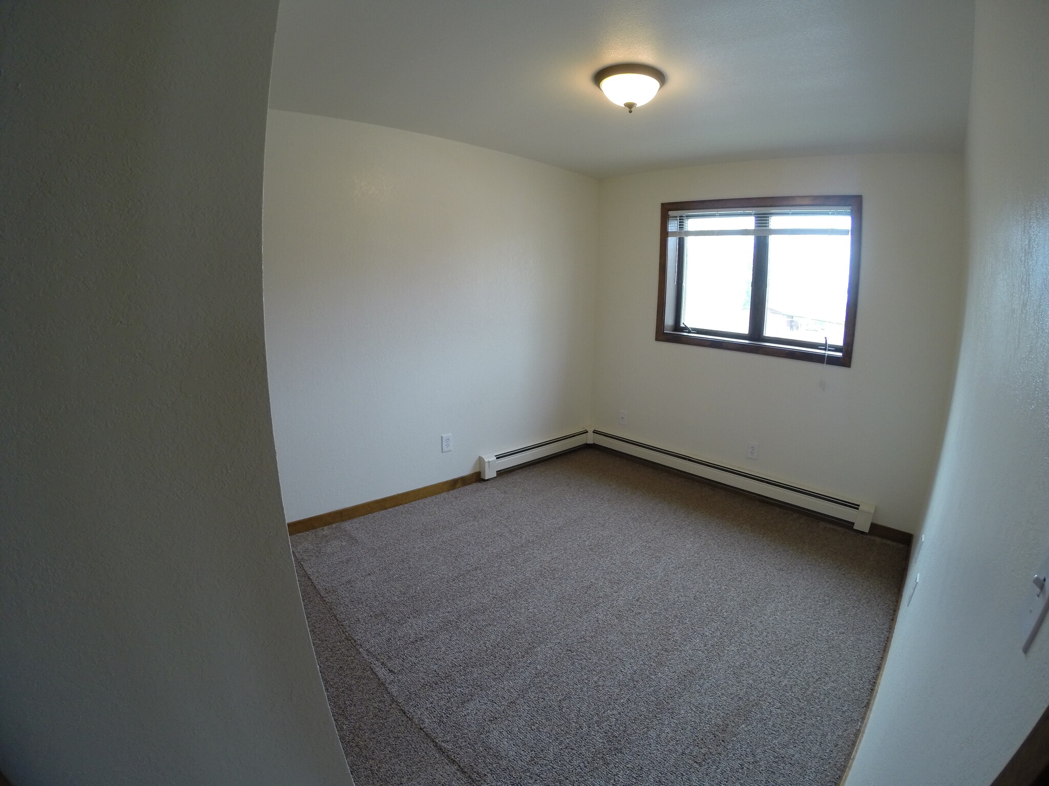 Building Photo - 1552 Turner St