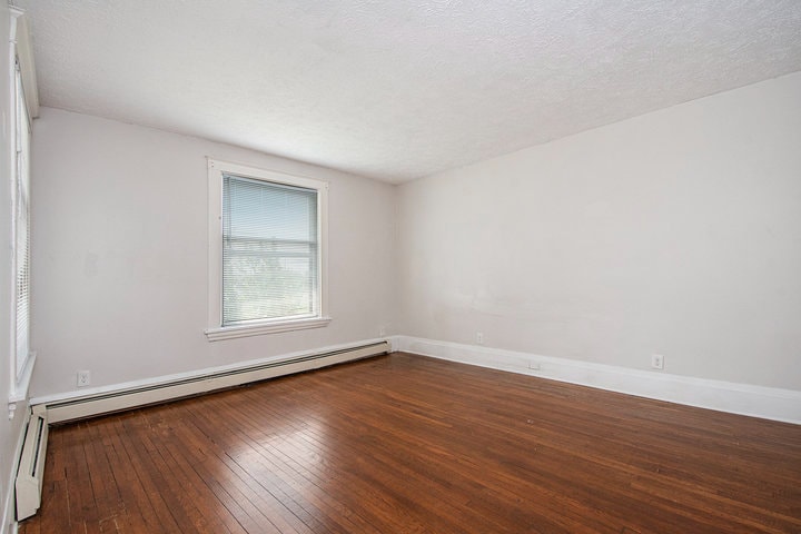 Building Photo - 456 Lafayette Ave SE