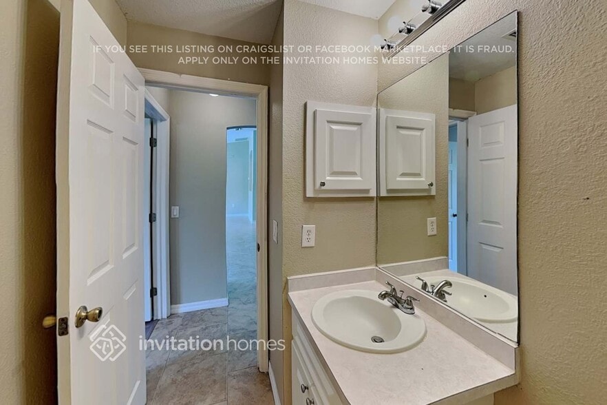 Building Photo - 5387 Hader Rd