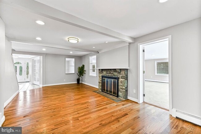 Building Photo - 4236 Florida Ave