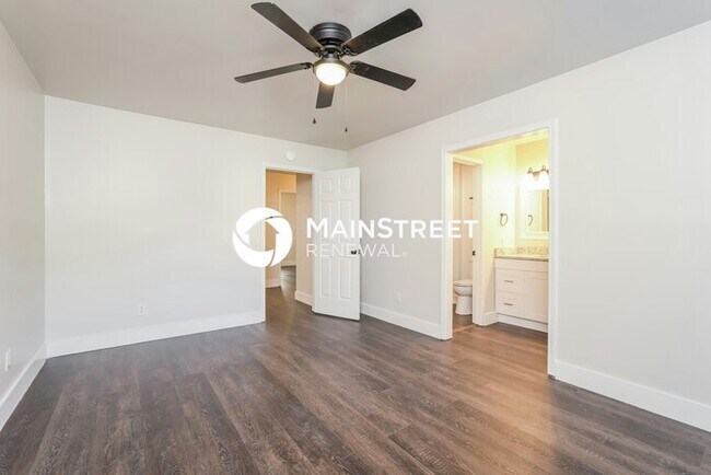 Building Photo - 3 Bedroom Pet-Friendly Home in WINSTON SAL...