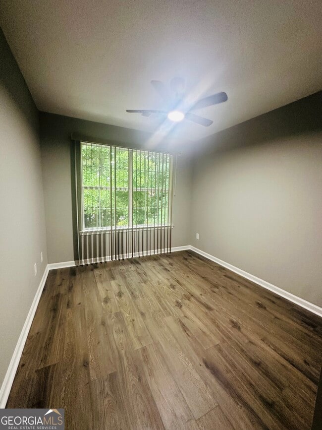 Building Photo - 7302 Wagon Wheel Ct