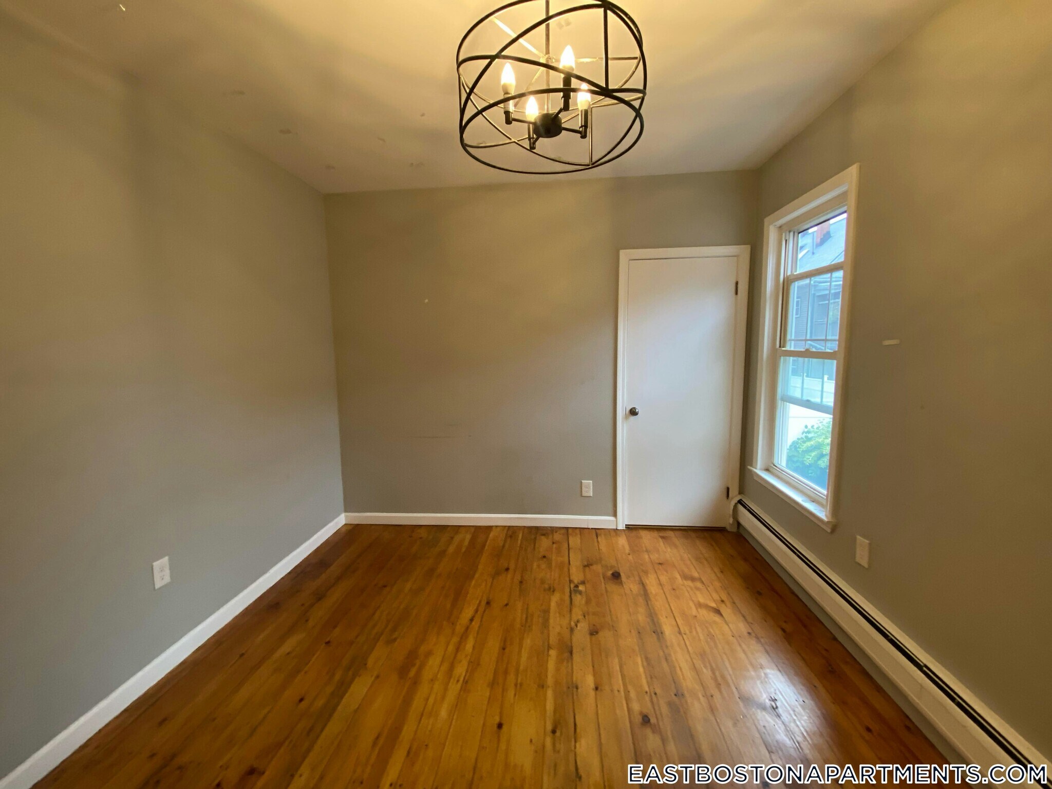 Building Photo - 31 Falcon St