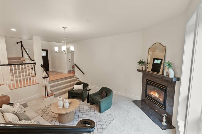 Building Photo - 6315 142nd Ave SE