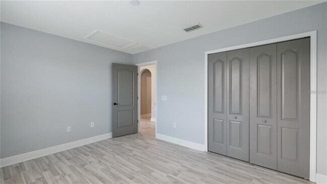 Building Photo - 3833 Siskin Dr