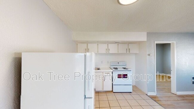 Building Photo - 2232 Seminary Ave