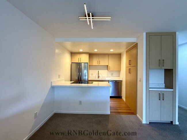 Building Photo - Recently Updated One Bedroom condo in the desirable Shelter Ridge Complex for rent!