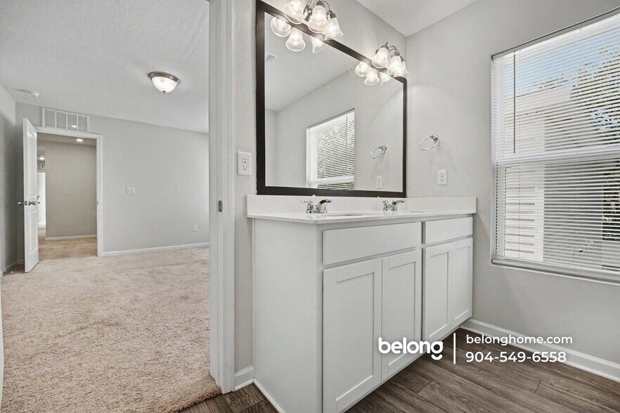 Building Photo - 8121 Cheryl Ann Ln