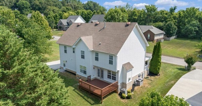Building Photo - Knoxville 37934 - 4 bedroom 2 bath - call ...