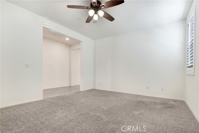Building Photo - 5594 Skimmer Dr