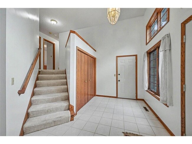 Building Photo - 2522 Windsor Ln