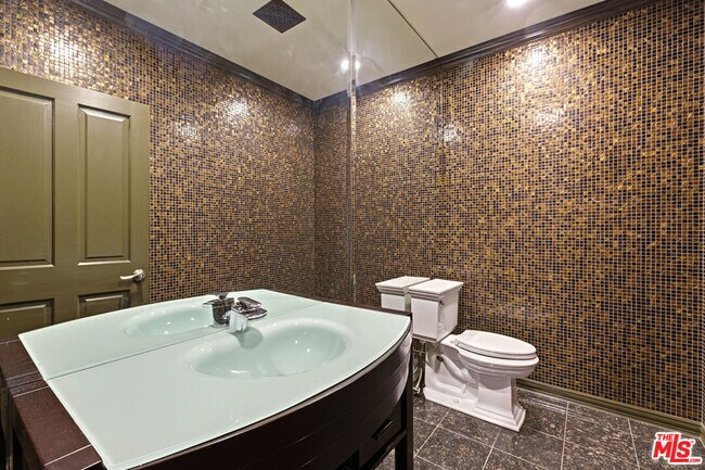 Building Photo - 24366 La Masina Ct