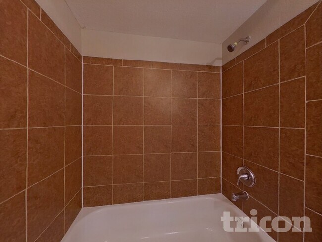 Building Photo - 15375 Hopedale Ln