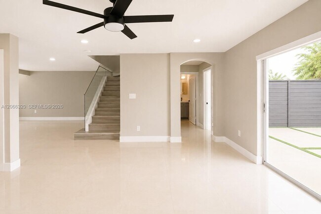 Building Photo - 16354 SW 48th Terrace