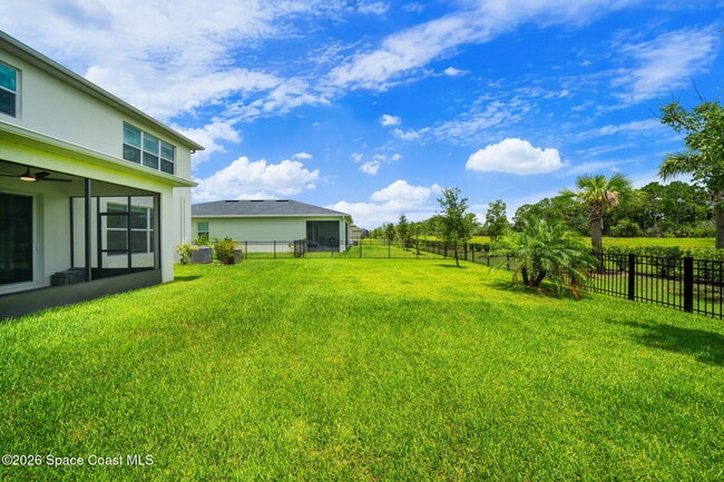 Building Photo - 640 Veridian Cir NW