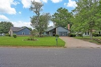 Building Photo - Beautifully Renovated 4-Bedroom, 2-Bath Home with Fenced Backyard