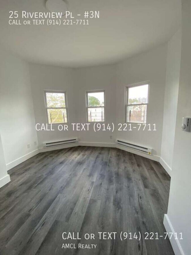 Building Photo - 25 Riverview Pl