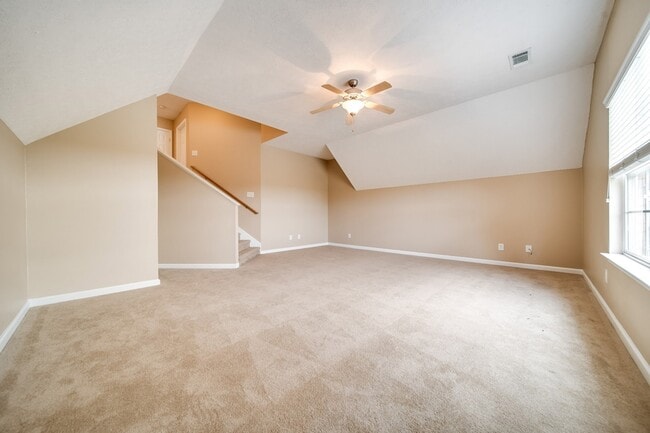 Building Photo - 107 Havenwood Ct