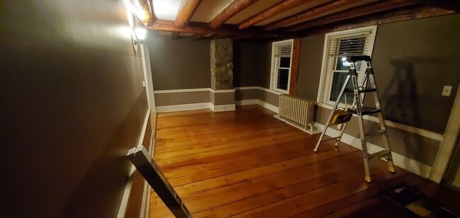 Building Photo - 458 Market St