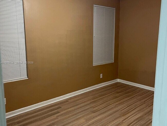 Building Photo - 2436 Raleigh St