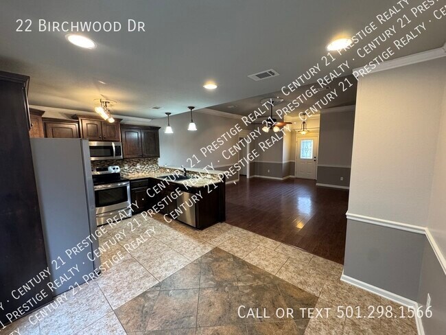 Building Photo - 22 Birchwood Dr