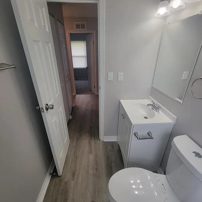 Building Photo - 6720 E 43rd Pl