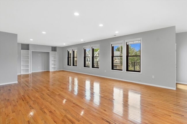 Building Photo - 1697 N Marshall St