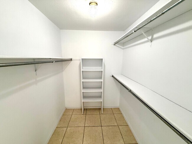 Building Photo - MUST SEE! AVAILABLE NOW! UNIQUE 4 Bedroom/...