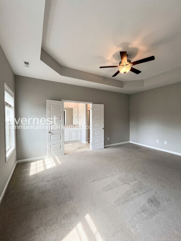 Building Photo - 1105 Prospect Ct