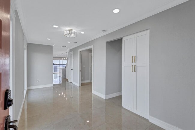 Building Photo - 4403 7th St E