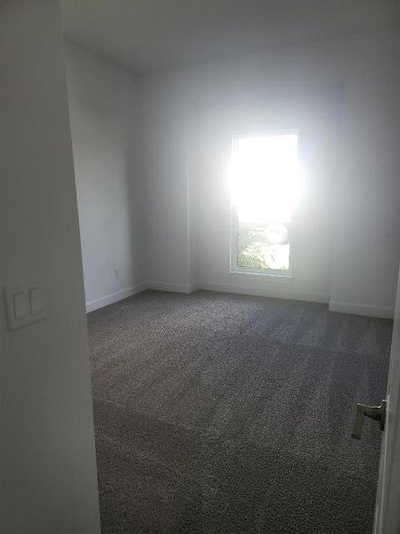 Building Photo - 9935 SW Cloister Dr