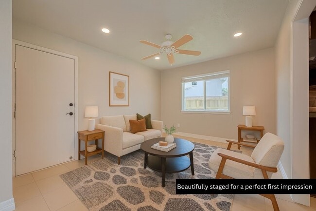 Building Photo - 14330 Templar Ln
