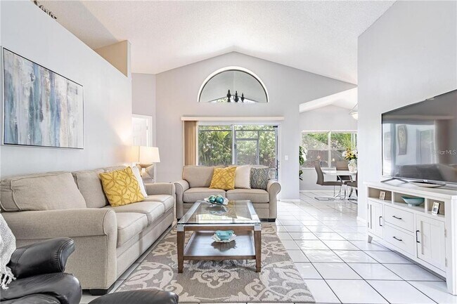 Building Photo - 767 Meadowside Ct