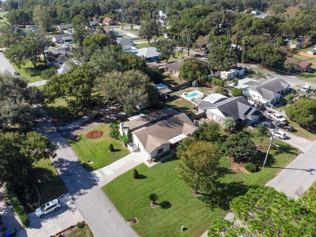 Building Photo - New Rental!