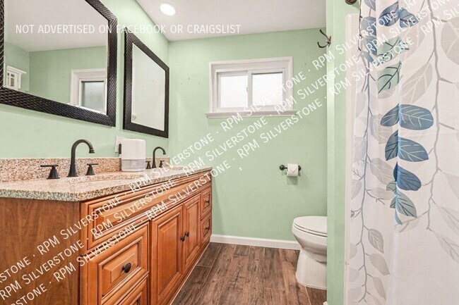 Building Photo - 8600 Russell-