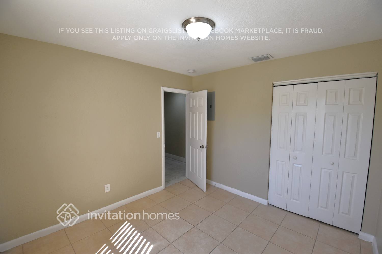 Building Photo - 617 SW 4th St